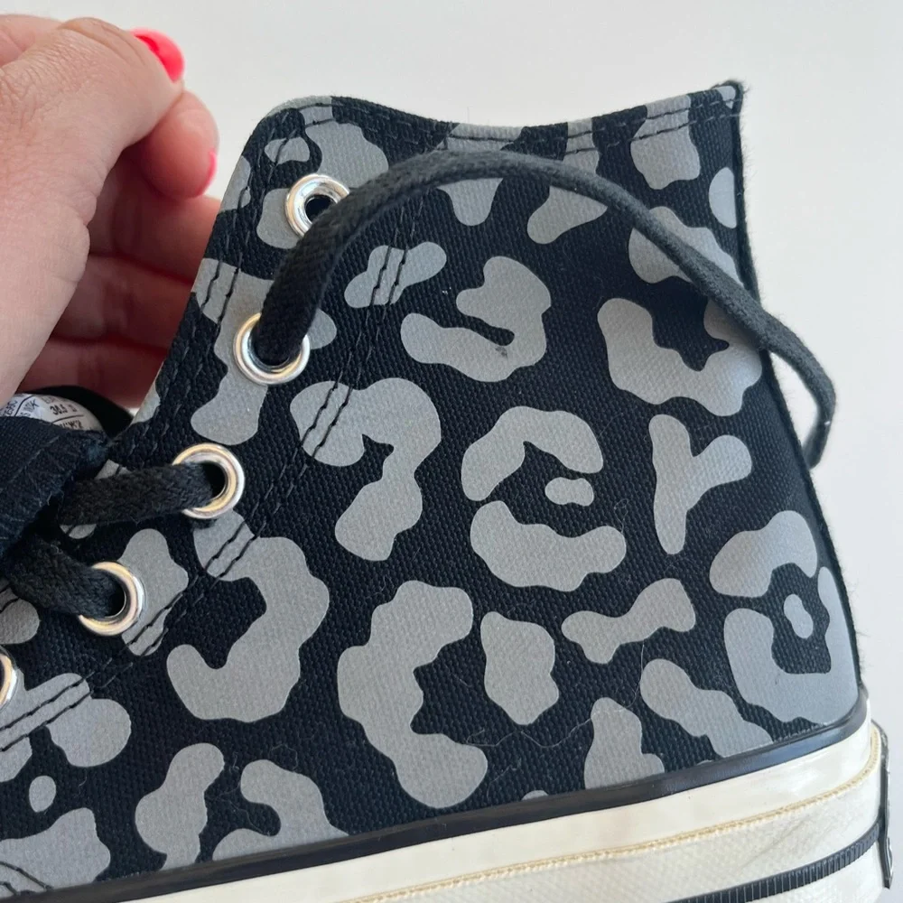 Converse Chuck Taylors 70 Hi 